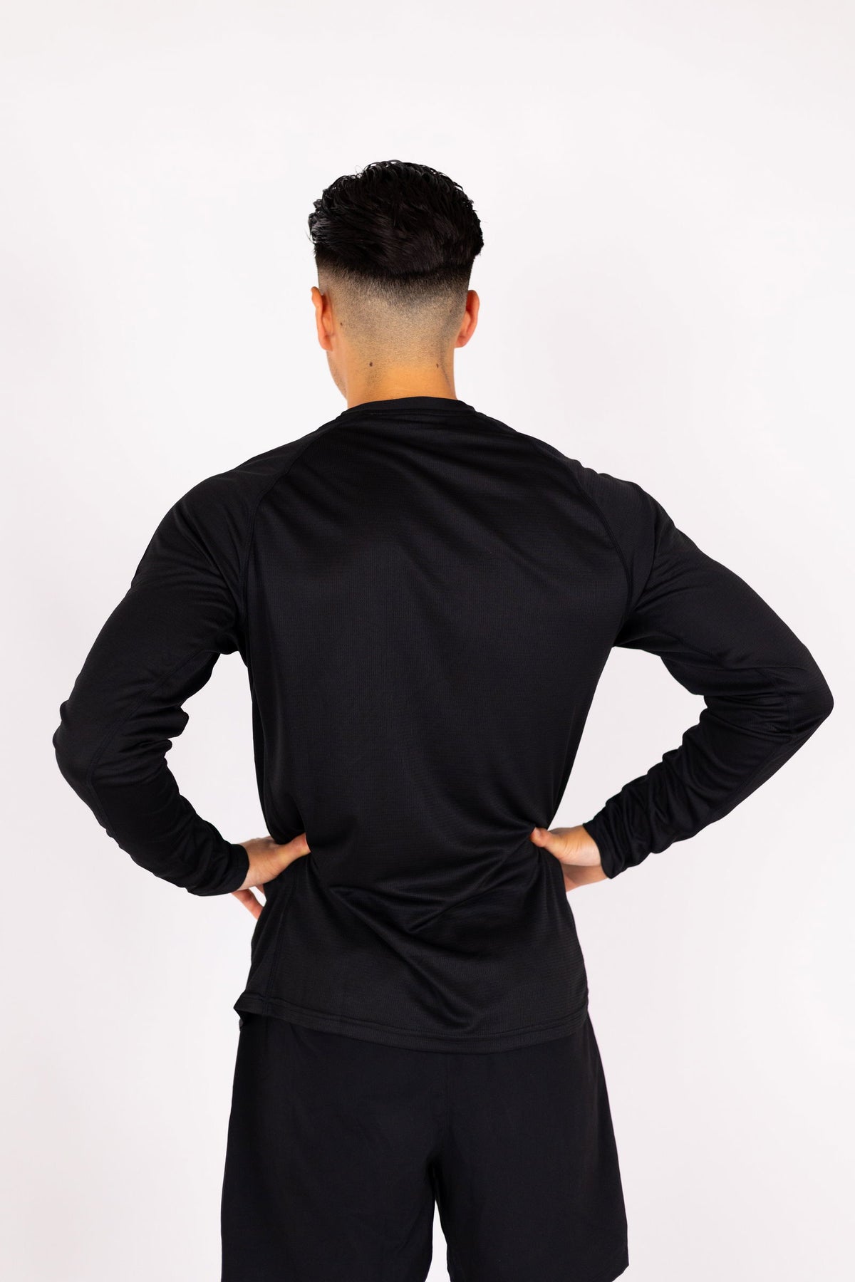 Aero-Vent Long Sleeve Shirt (Black) - RYBELFIT Sportswear